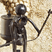 Le vendangeur - Sculpture réalisée avec un vieil outil (2010)